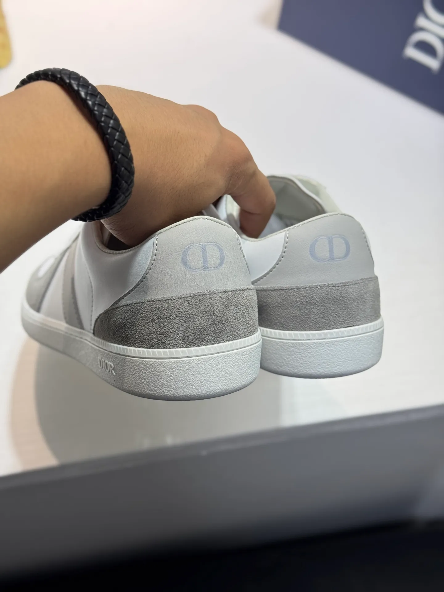 Men's Men's Shoes💰380【New Style】🎠🎠Dior🔍Top Purchasing Agency🇮🇹Di's hot style super popular sneakers are synchronized with the new product counters. The uppers are original Italian imported cowhide, the logo graphics are perfectly reproduced with complex craftsmanship necessary for fashionistas, and the imported soft sheepskin lining is Sole: The original sole is specially provided by the original factory. The exclusive movable molded sole is super comfortable. The original factory follows the order. 🔍🔍Multiple colors are available. You can enter and exit the counter at will. Welcome to compare. A must-have for trendy men. Code number: 38-44 (45 customized